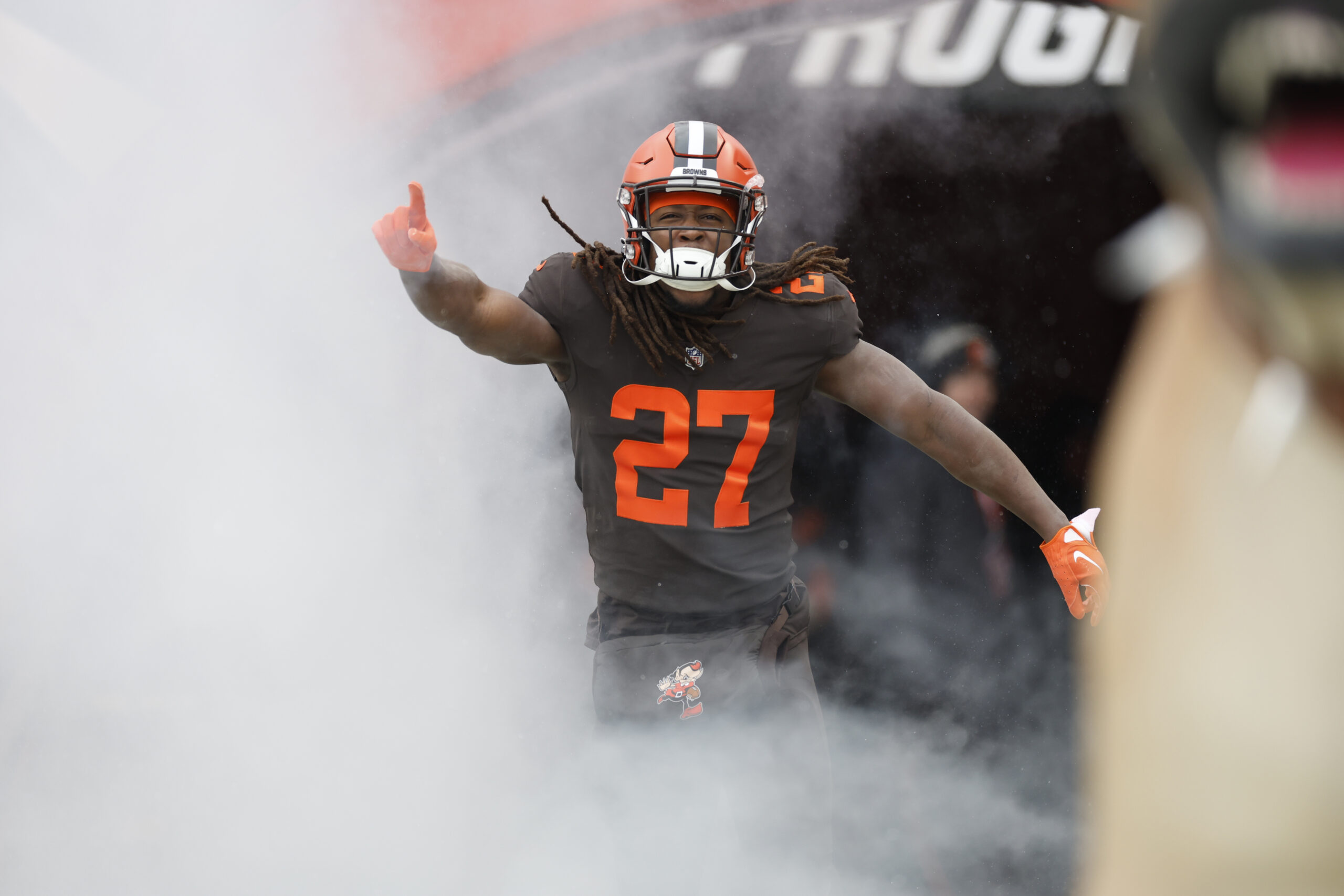 BREAKING: Kareem Hunt Signing With The Cleveland Browns! What It