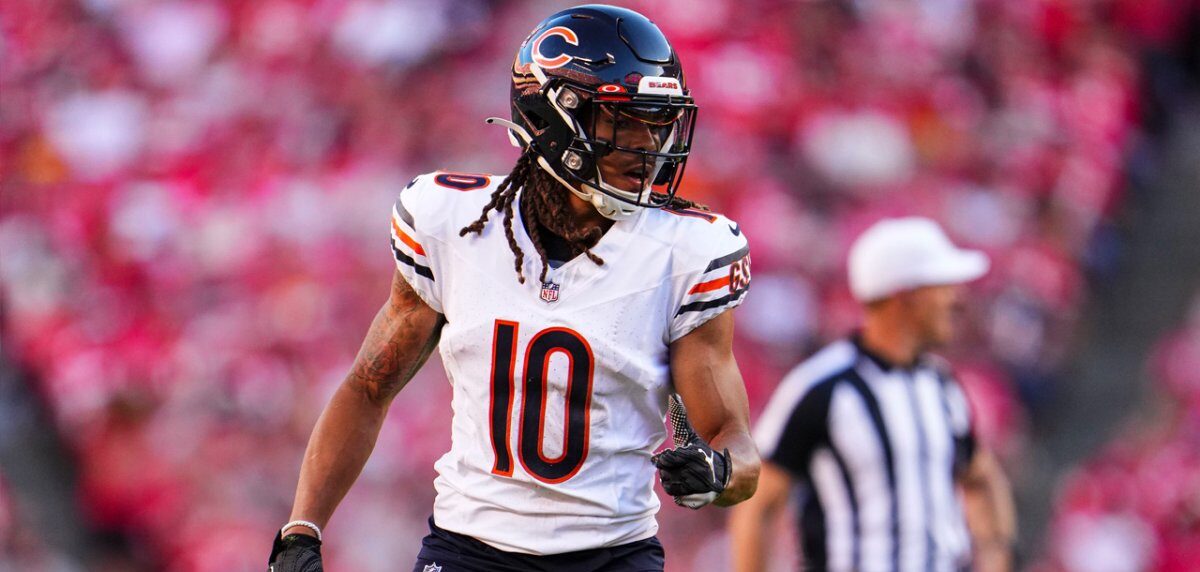 REPORT: Bears Told WR Chase Claypool Not To Attend Game vs Broncos And Are  Working To Trade Him - Daily Snark