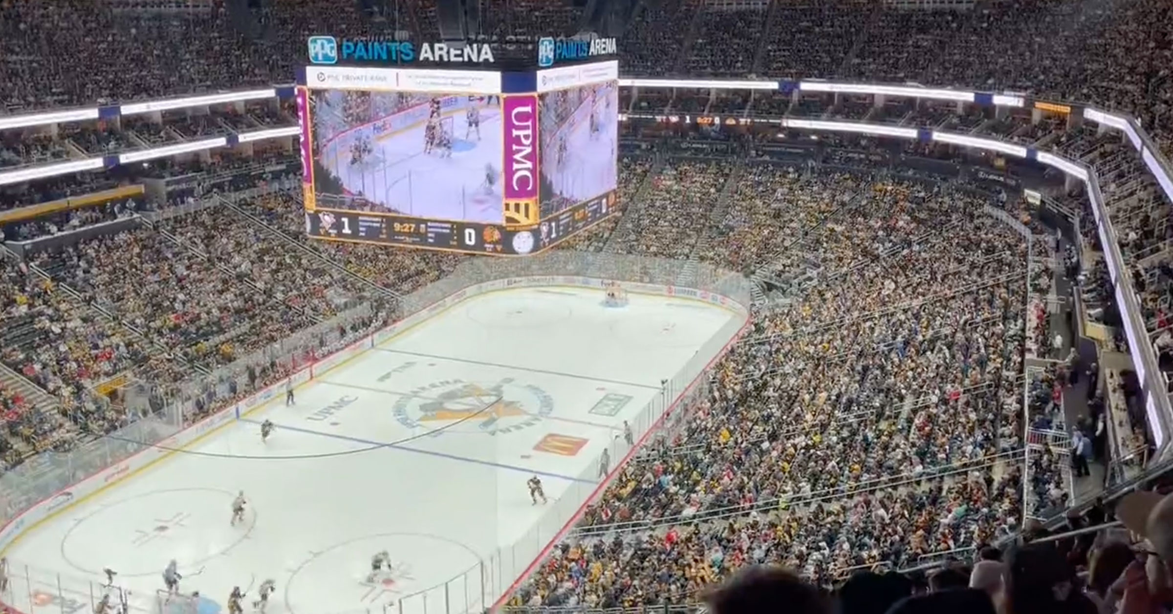 "Fire Canada!" Chants Erupt During Pittsburgh Penguins NHL Opener (VIDEO)