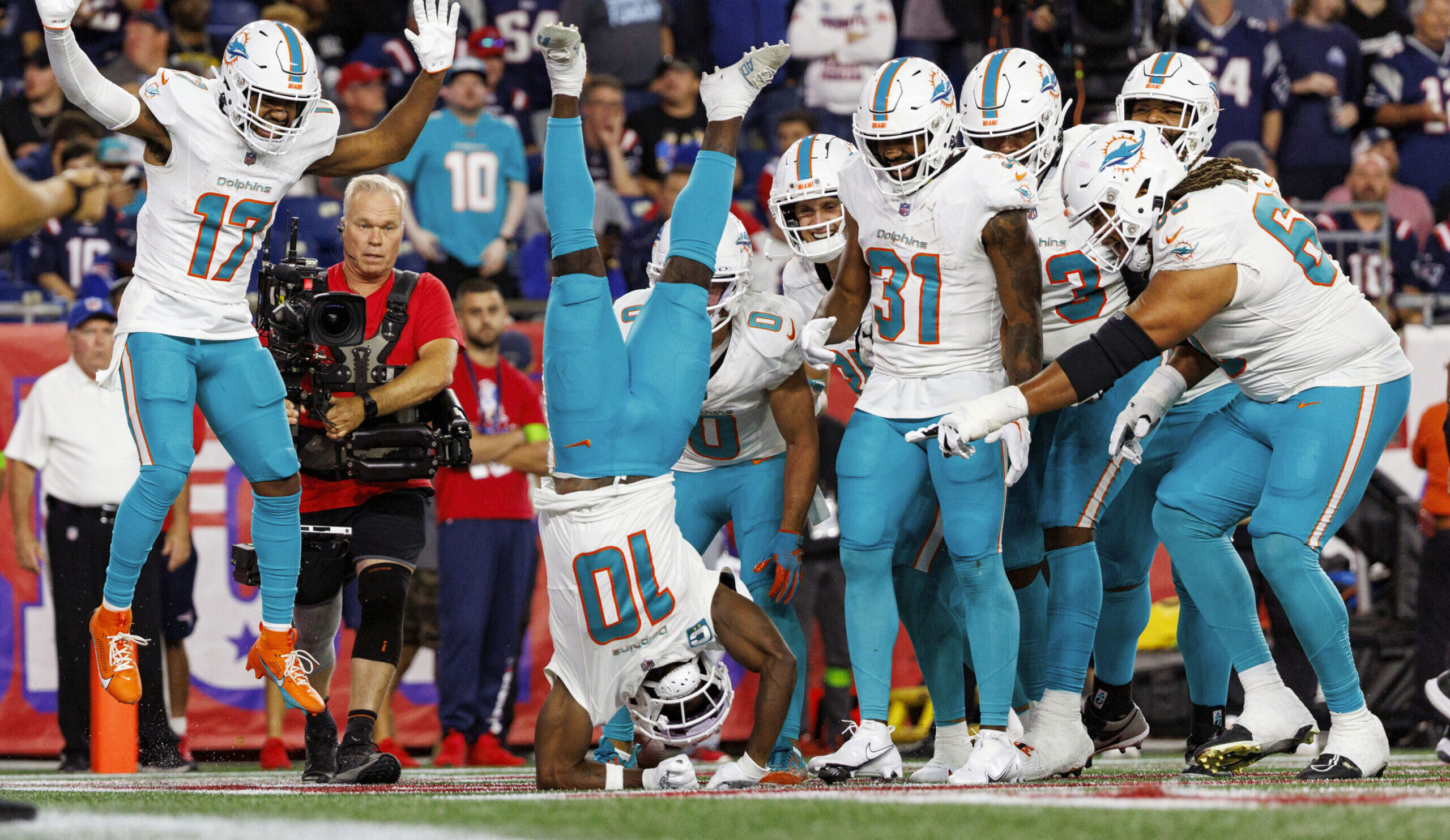 REPORT: Dolphins To Appear On In-Season Hard Knocks On HBO Max In 2023 ...