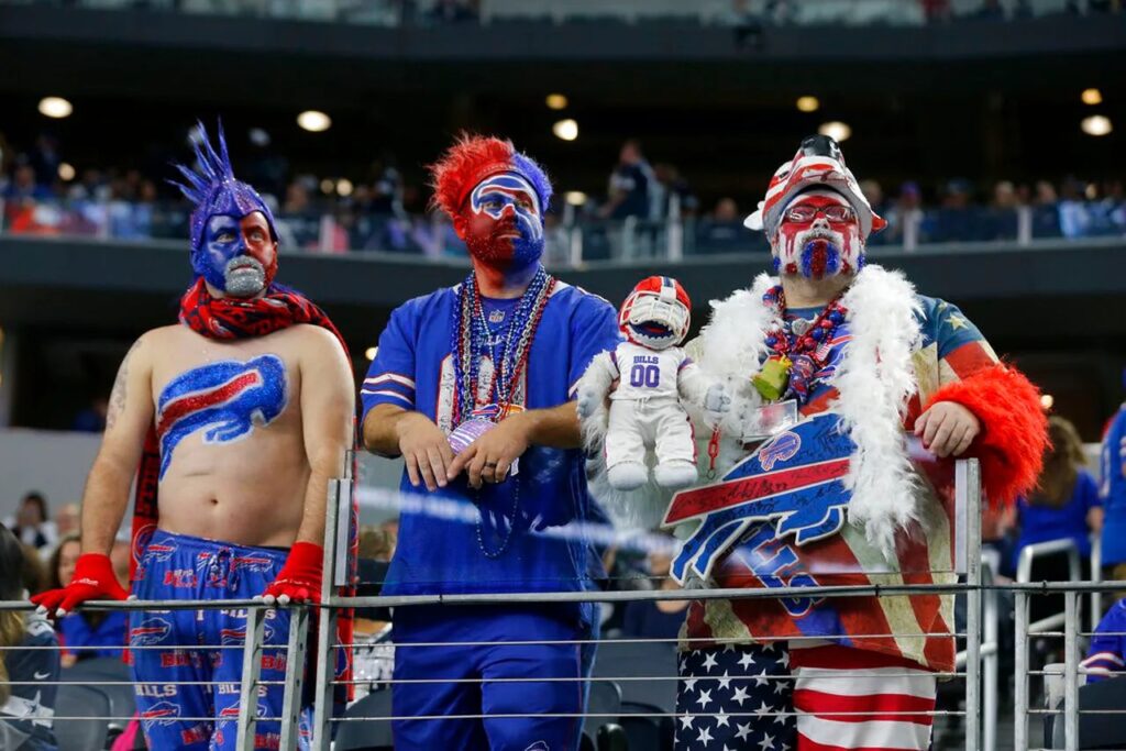 'BillsMafia' To Out-Number Dolphins Fans In Miami For Bills-Dolphins ...