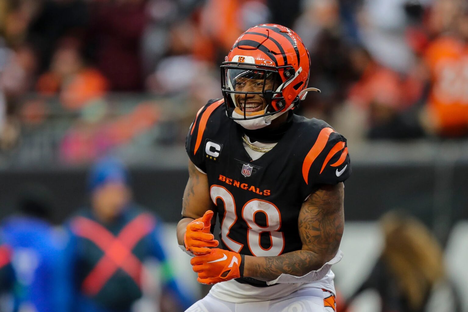 REPORT: Bengals Are Trading RB Joe Mixon To Houston Texans - Daily Snark