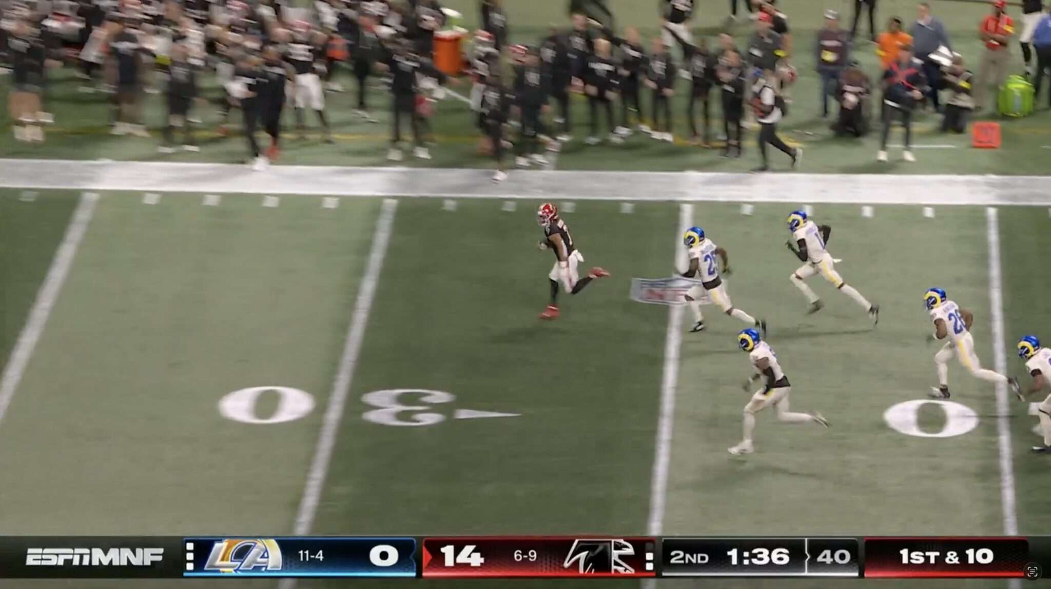 HOUSE CALL: Bijan Robinson Goes 93-Yards For A Touchdown vs Rams (VIDEO ...