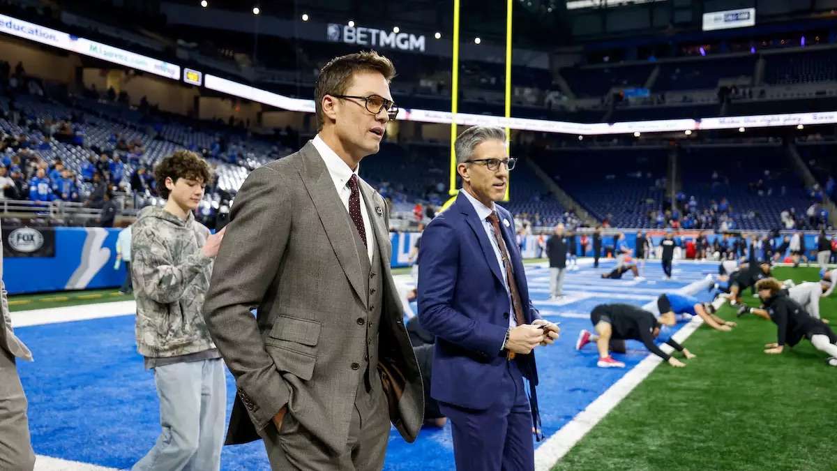 FOX Unveils It's Six NFL Broadcasting Teams For 2026 Season Led By Kevin Burkhardt And Tom Brady - Daily Snark