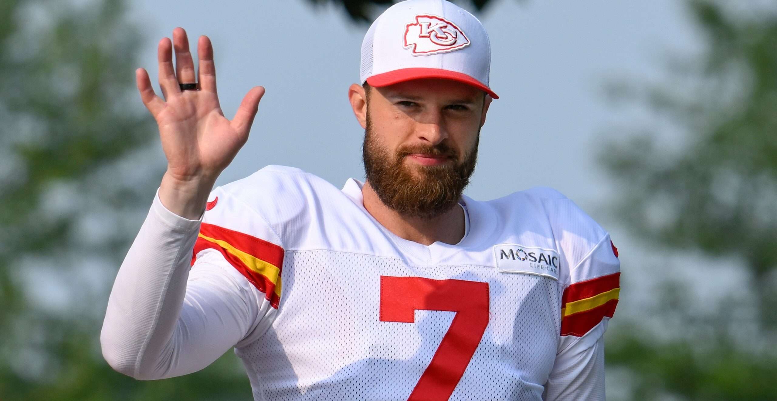 Harrison Butker Blames NFL's New Kickoff Rule For Bad 2025 Season - Daily Snark
